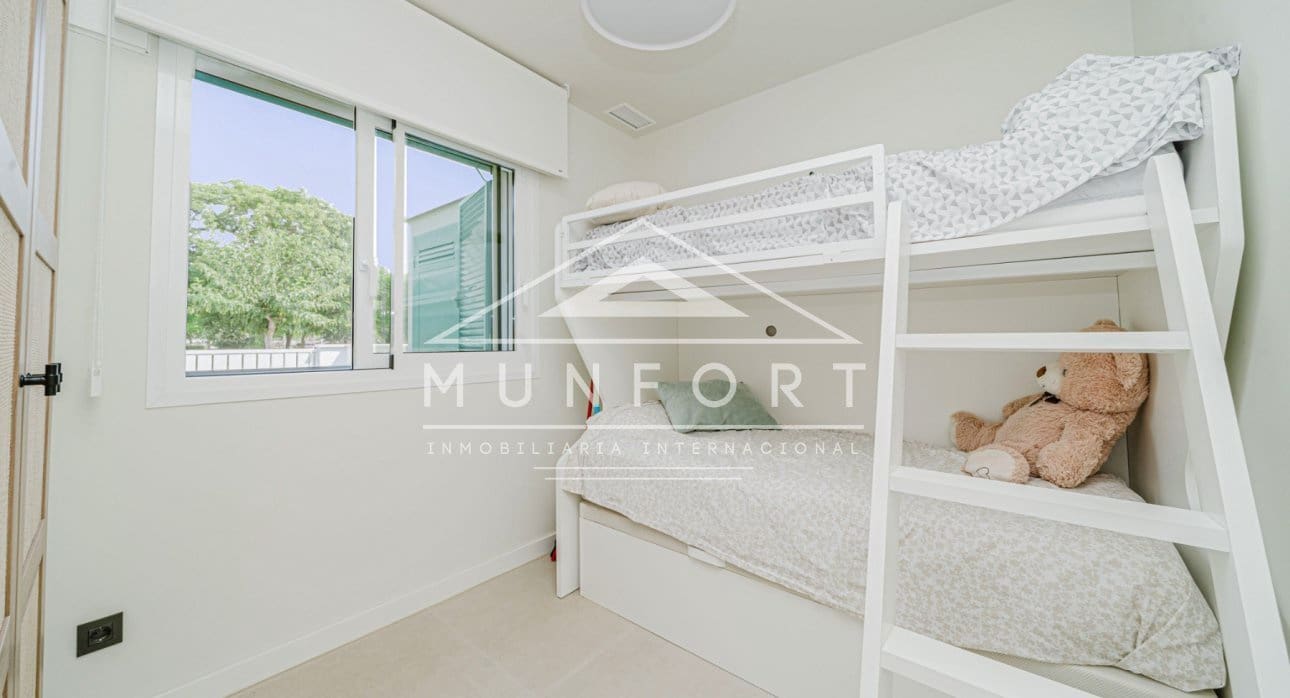 2 soverom Hus til salgs i Torre de la Horadada med svømmebasseng - € 399 900 (Ref: 9187302)