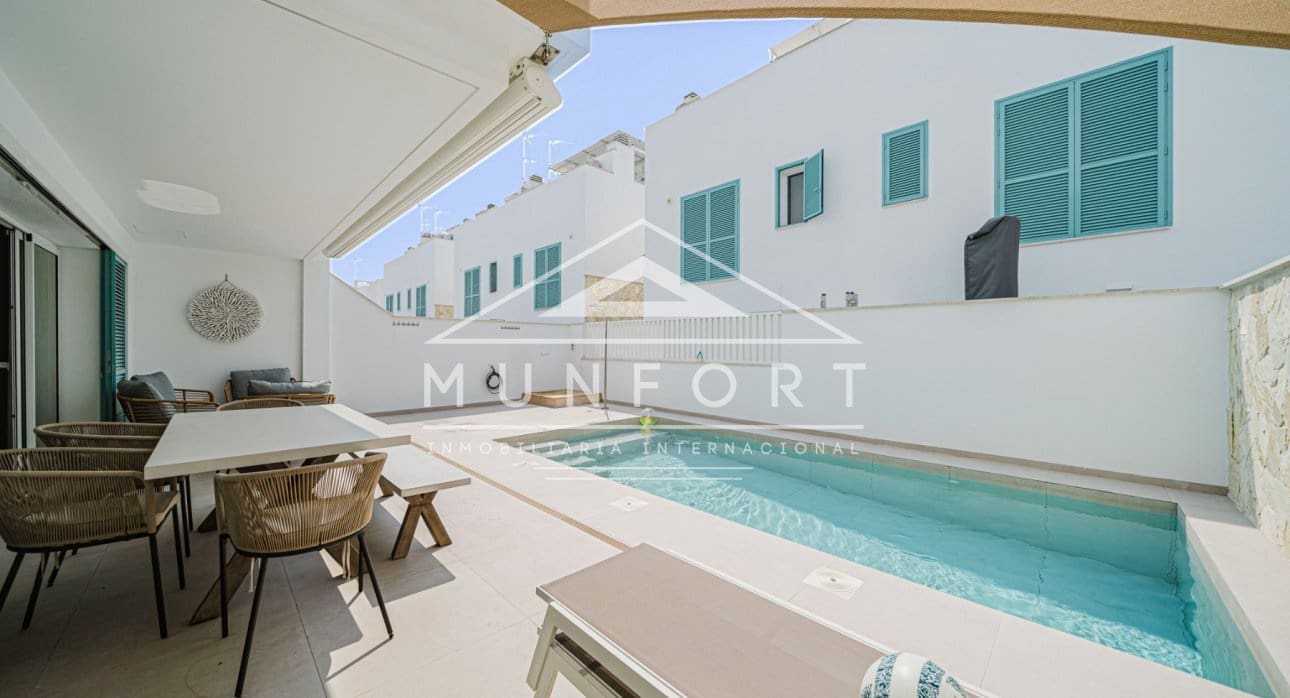 2 soverom Hus til salgs i Torre de la Horadada med svømmebasseng - € 399 900 (Ref: 9187302)