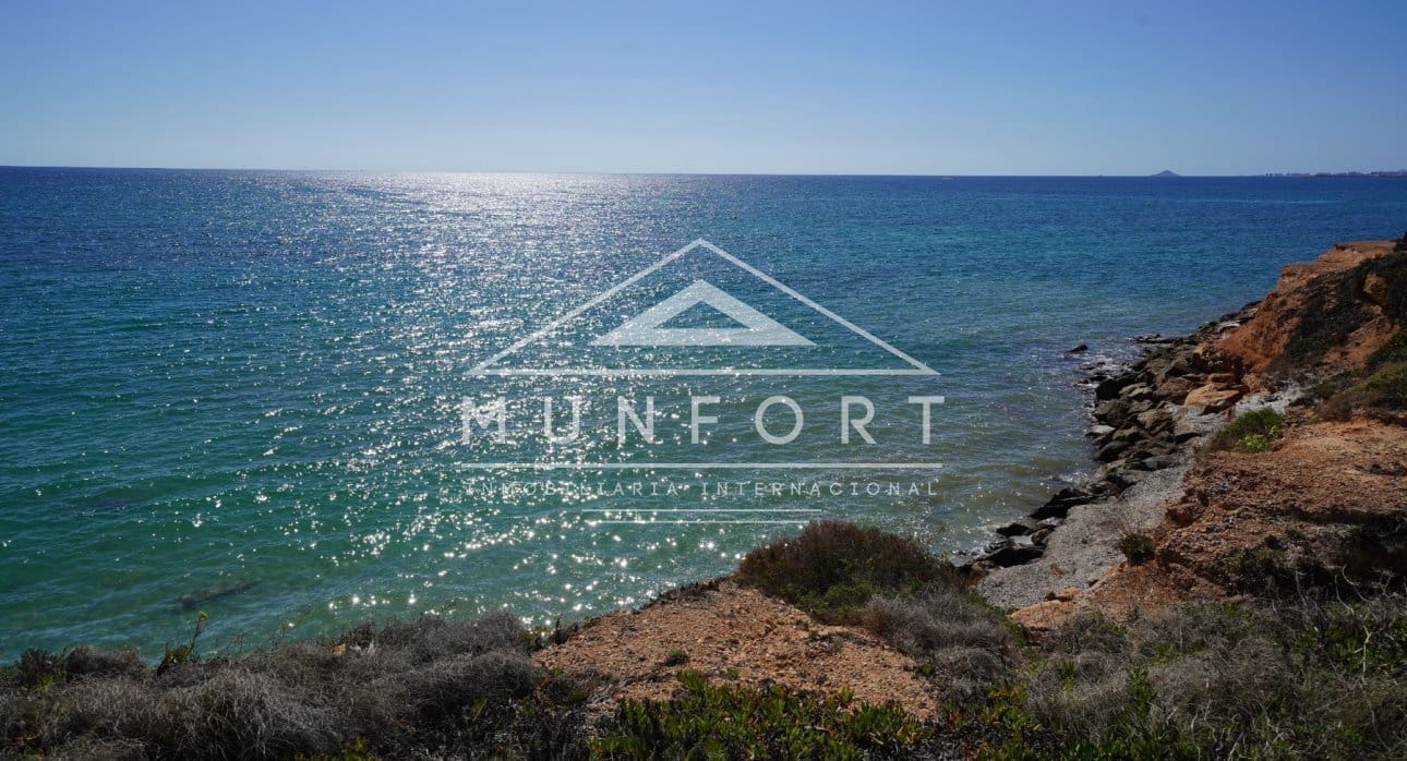 2 soverom Hus til salgs i Torre de la Horadada med svømmebasseng - € 399 900 (Ref: 9187302)