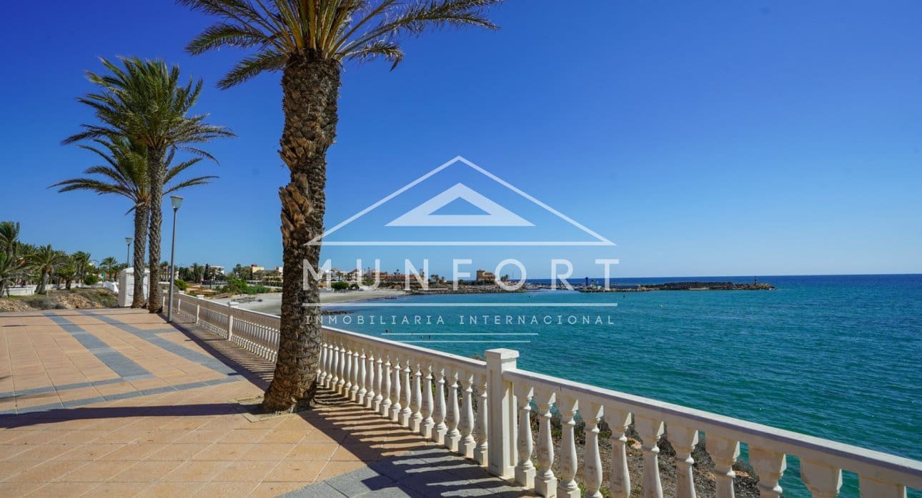 2 Zimmer Apartment zu verkaufen in Torre de la Horadada mit Pool - 365.000 € (Ref: 9187465)