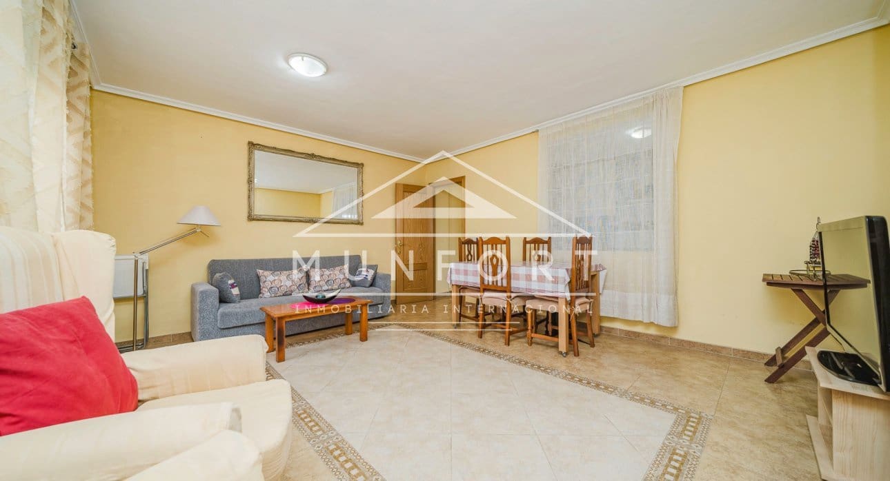 2 soveværelse Bungalow til leje i Lo Pagan - € 850 (Ref: 9194218)