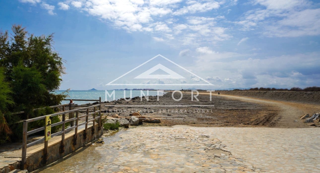 2 soveværelse Bungalow til leje i Lo Pagan - € 850 (Ref: 9194218)