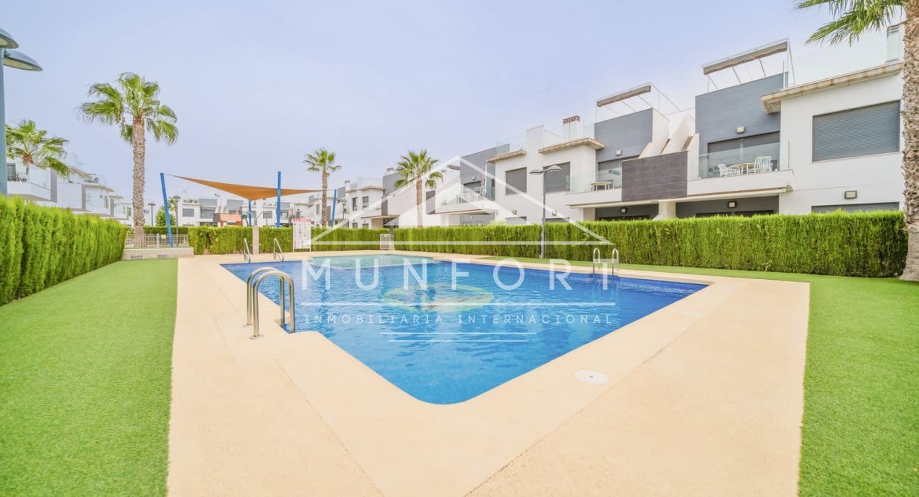 2 camera da letto Bungalow da affittare in Pilar de la Horadada con piscina - 1.200 € (Rif: 9197138)