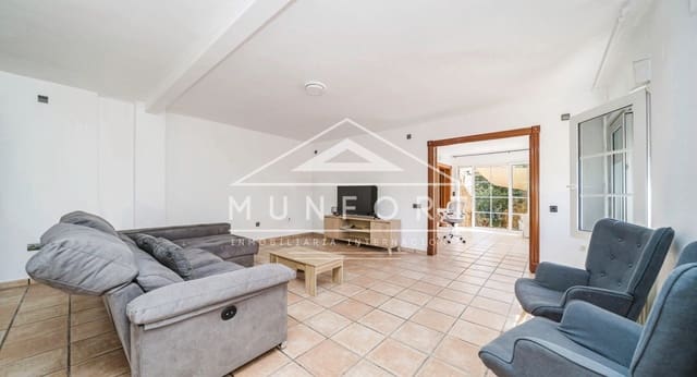 6 sypialnia Willa na sprzedaż w Torrevieja z basenem - 890 000 € (Ref: 9210394)