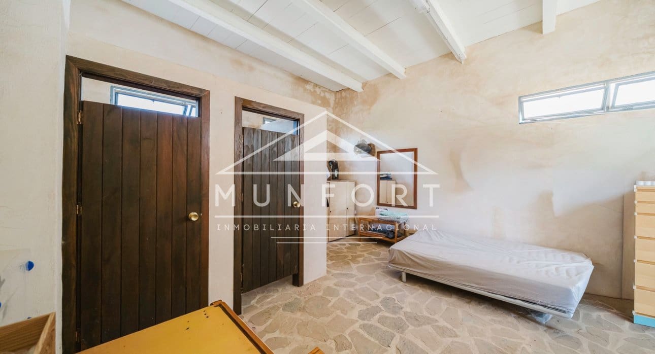 6 bedroom Finca/Country House for sale in Balsicas - € 879,900 (Ref: 9219298)