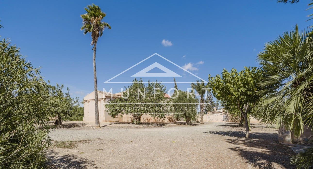 6 bedroom Finca/Country House for sale in Balsicas - € 879,900 (Ref: 9219298)