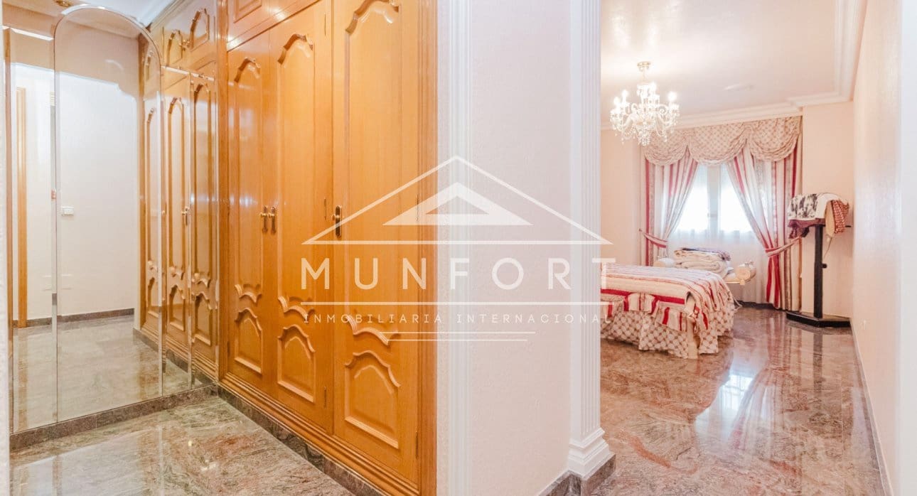 3 slaapkamer Commercieel te koop in Los Alcazares - € 489.000 (Ref: 9242348)