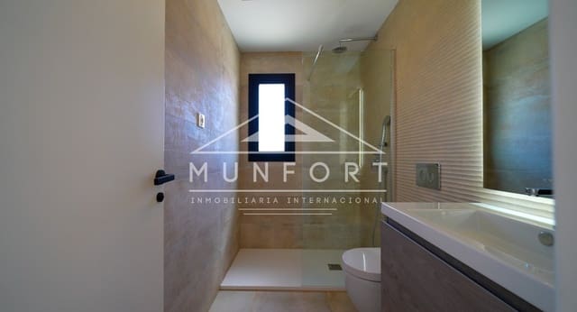 3 bedroom Villa for sale in La Florida, Orihuela with pool - € 509,000 (Ref: 9246138)