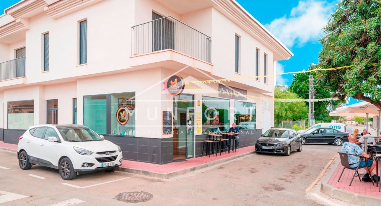 2 sovrum Villa till salu i Sucina med pool - 319 000 € (Ref: 9251507)