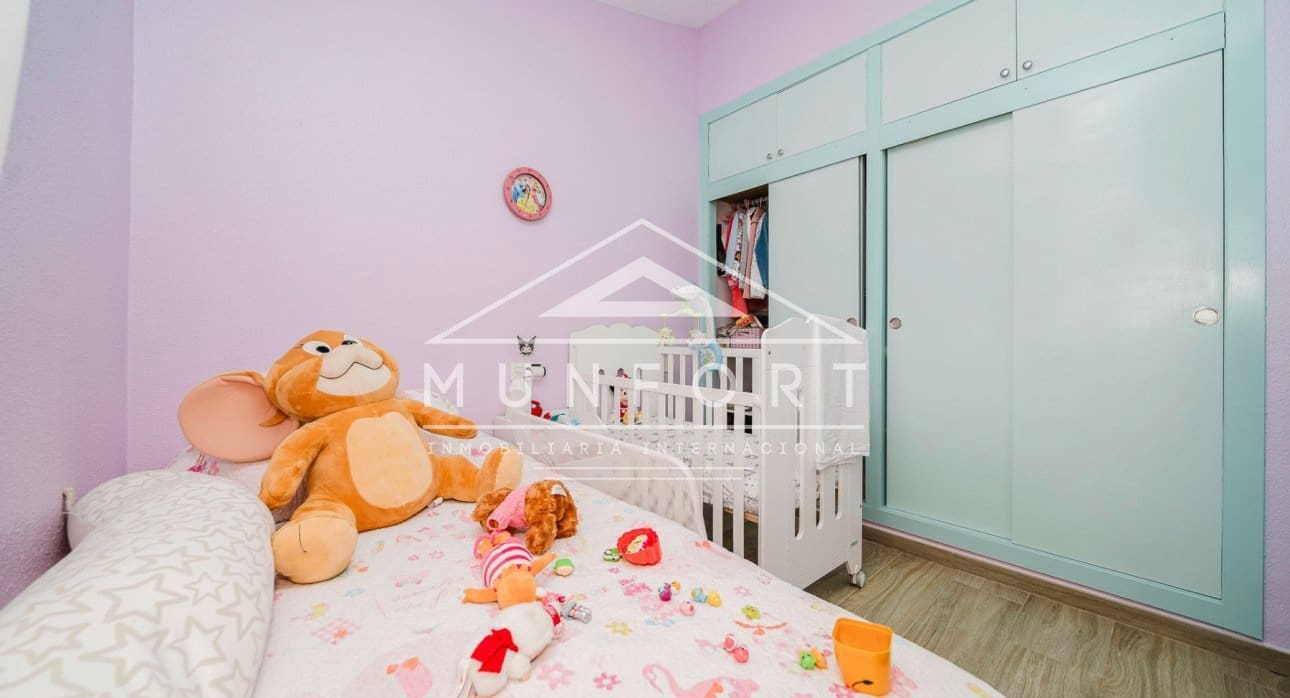 3 slaapkamer Villa te koop in Pilar de la Horadada met zwembad - € 239.900 (Ref: 9251508)