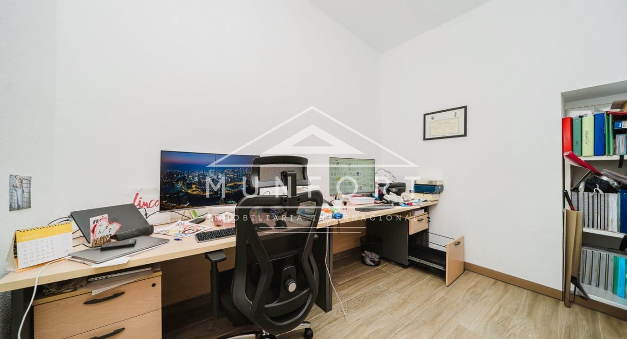 3 slaapkamer Villa te koop in Pilar de la Horadada met zwembad - € 239.900 (Ref: 9251508)