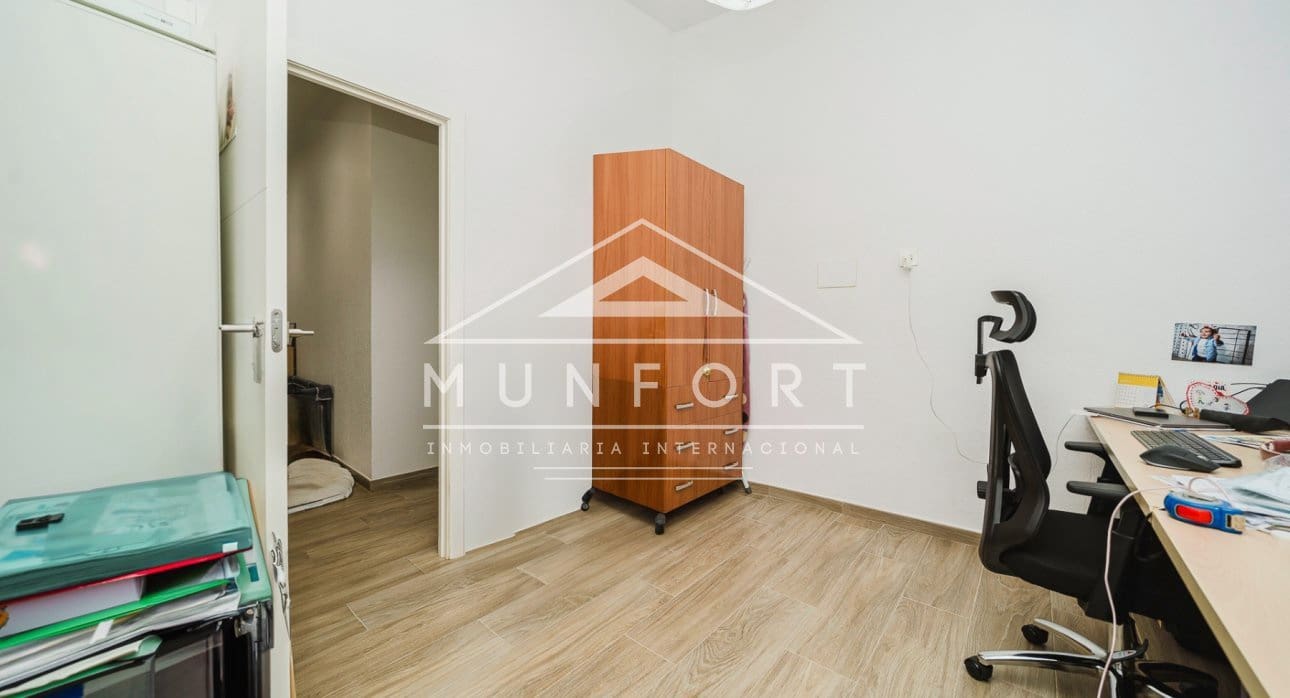 3 slaapkamer Villa te koop in Pilar de la Horadada met zwembad - € 239.900 (Ref: 9251508)