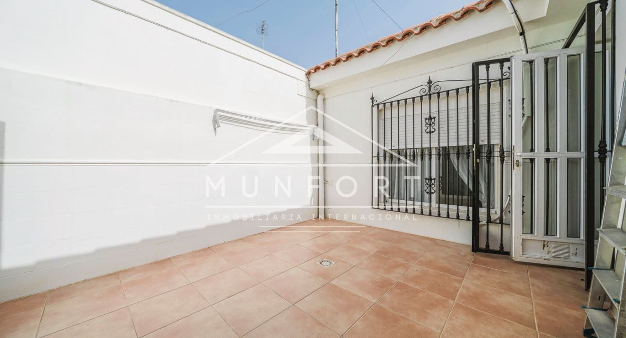3 slaapkamer Villa te koop in Pilar de la Horadada met zwembad - € 239.900 (Ref: 9251508)