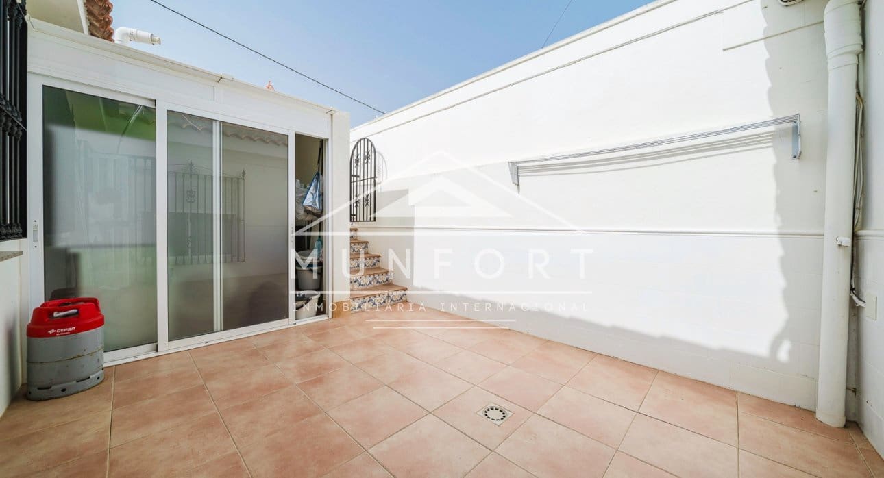 3 slaapkamer Villa te koop in Pilar de la Horadada met zwembad - € 239.900 (Ref: 9251508)