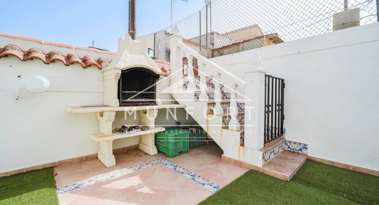 3 slaapkamer Villa te koop in Pilar de la Horadada met zwembad - € 239.900 (Ref: 9251508)