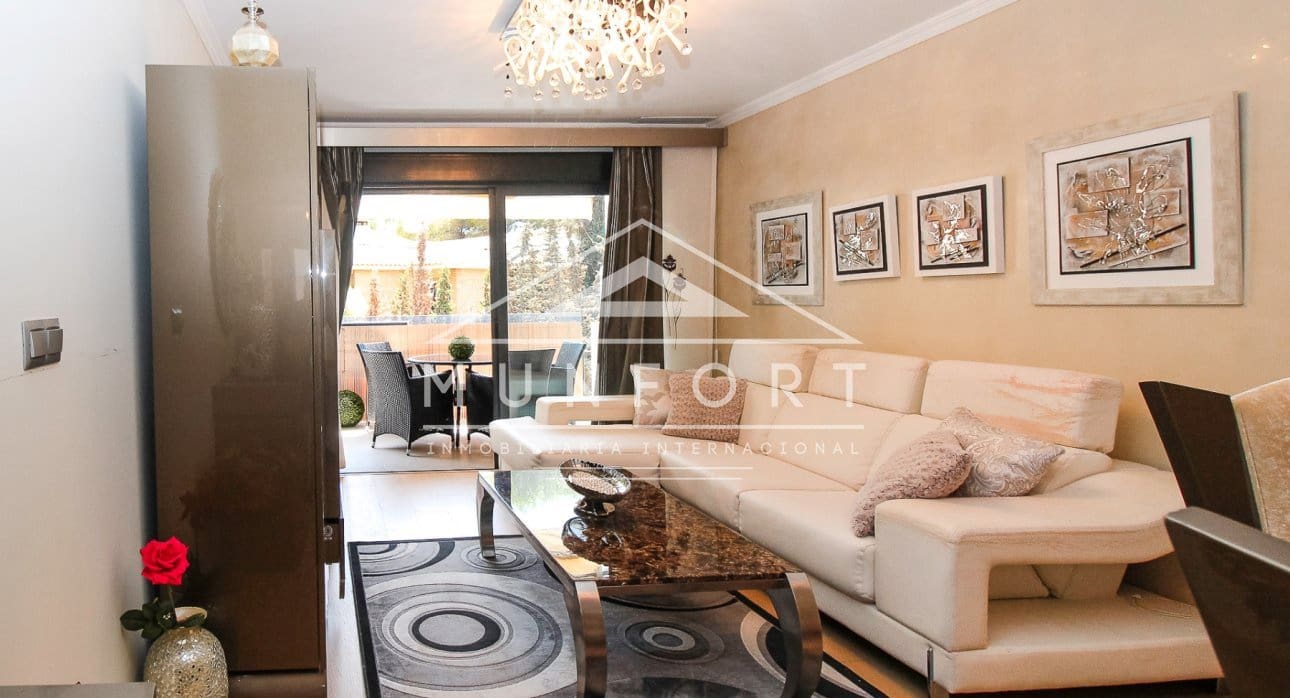 2 slaapkamer Appartement te koop in Dehesa de Campoamor met zwembad - € 259.900 (Ref: 9253736)