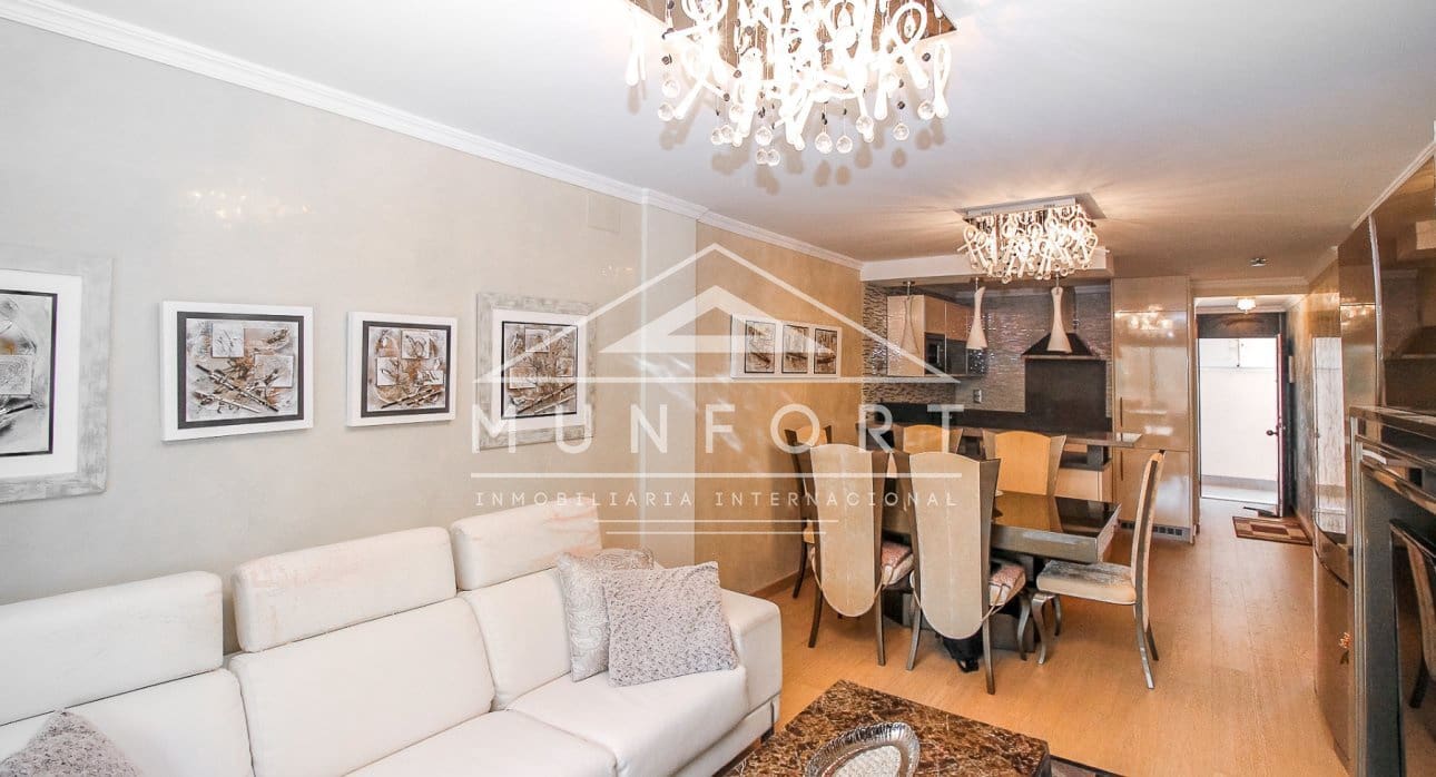 2 slaapkamer Appartement te koop in Dehesa de Campoamor met zwembad - € 259.900 (Ref: 9253736)