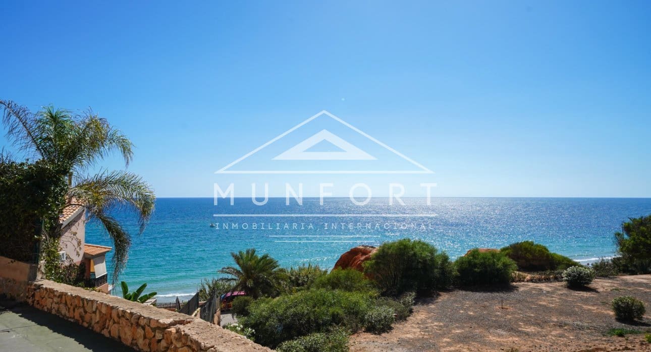 2 slaapkamer Appartement te koop in Dehesa de Campoamor met zwembad - € 259.900 (Ref: 9253736)