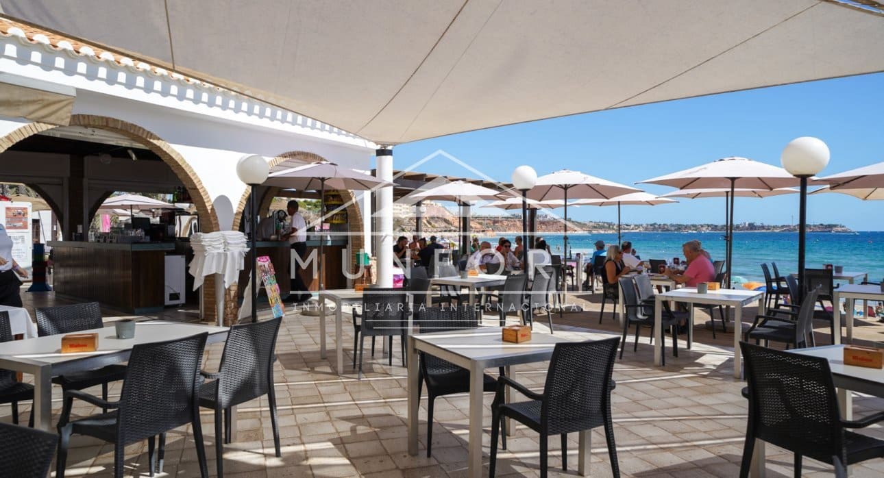 2 slaapkamer Appartement te koop in Dehesa de Campoamor met zwembad - € 259.900 (Ref: 9253736)