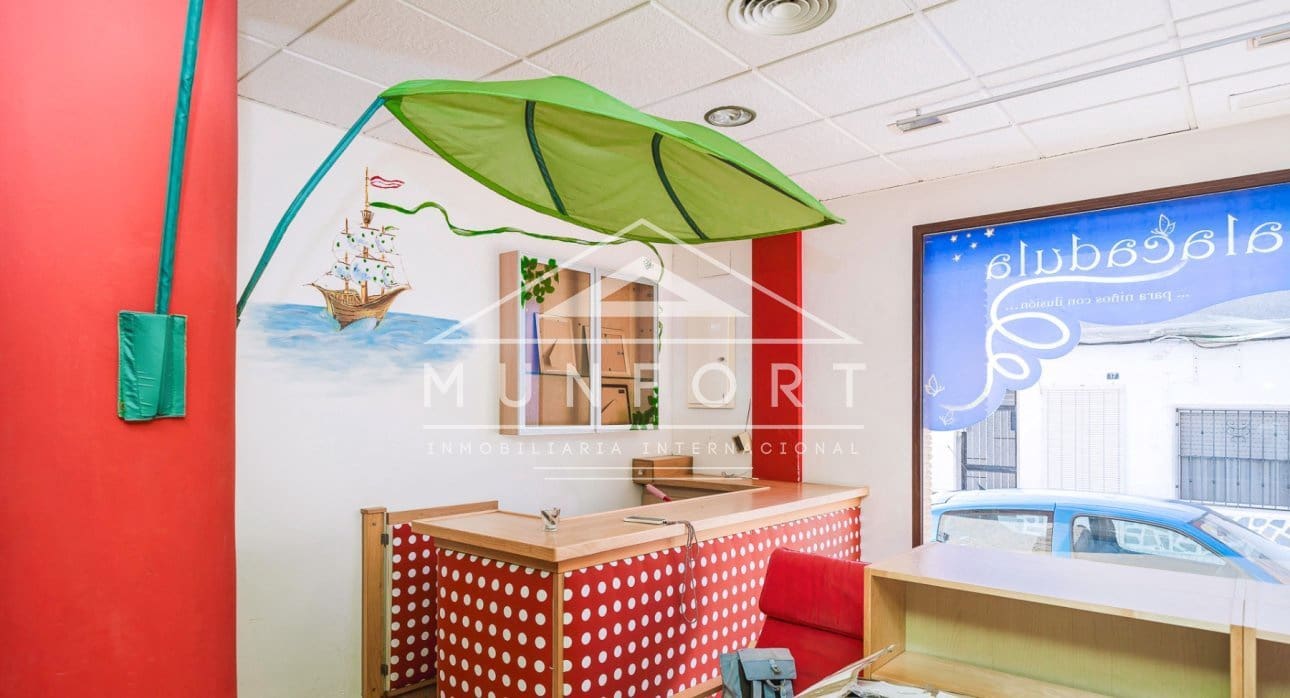 1 makuuhuone Kaupallinen myytävänä paikassa Pilar de la Horadada - 80 000 € (Ref: 9253958)