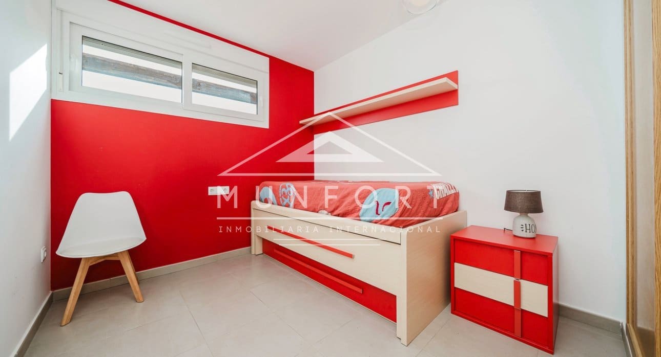 2 soveværelse Penthouse til salg i Roldan med swimmingpool - € 215.000 (Ref: 9255566)