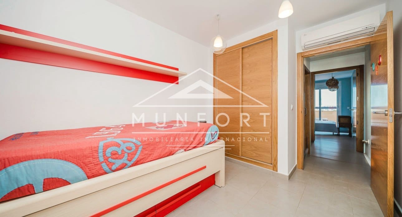 2 soveværelse Penthouse til salg i Roldan med swimmingpool - € 215.000 (Ref: 9255566)