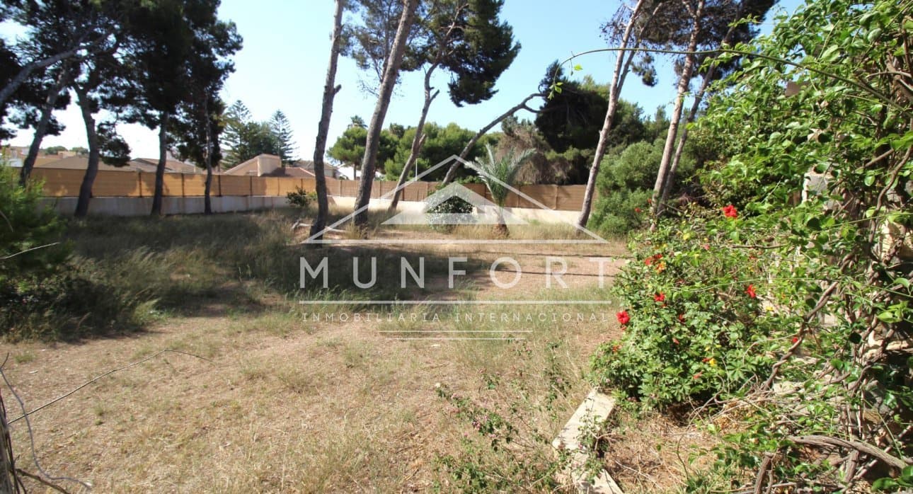 5 slaapkamer Villa te koop in Los Cuarteros met zwembad - € 1.350.000 (Ref: 9255873)