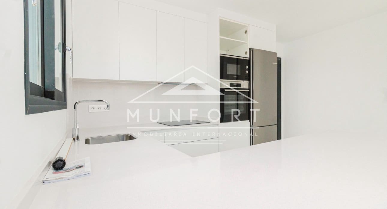 3 bedroom Villa for sale in Alhama de Murcia with pool - € 335,000 (Ref: 9258047)