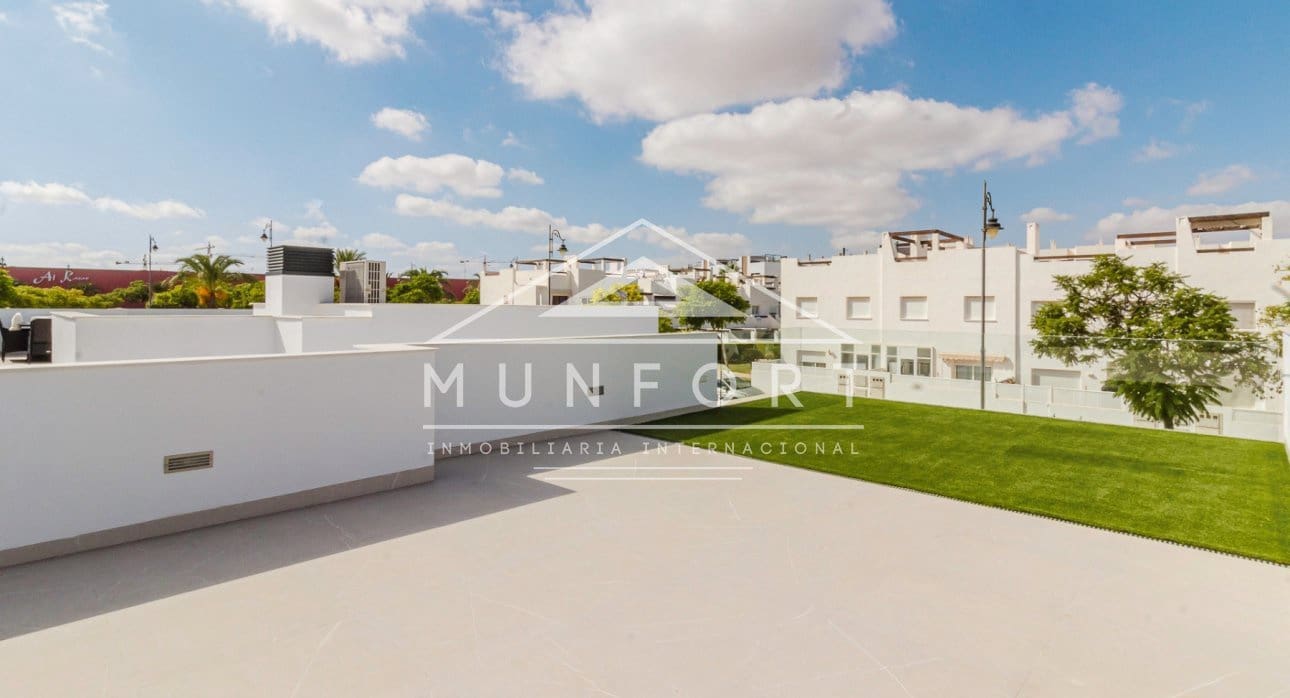 3 bedroom Villa for sale in Alhama de Murcia with pool - € 335,000 (Ref: 9258047)