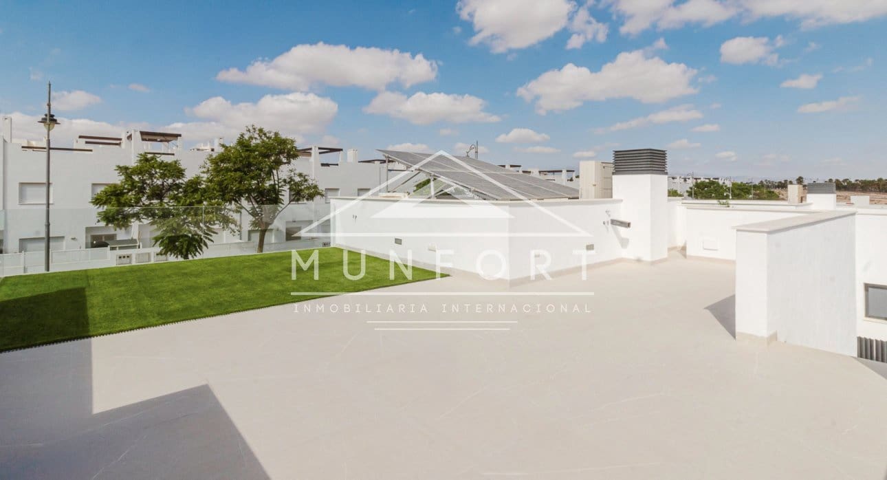 3 bedroom Villa for sale in Alhama de Murcia with pool - € 335,000 (Ref: 9258047)