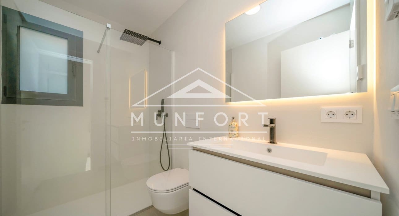 3 soveværelse Villa til salg i Finestrat med swimmingpool - € 870.000 (Ref: 9258049)