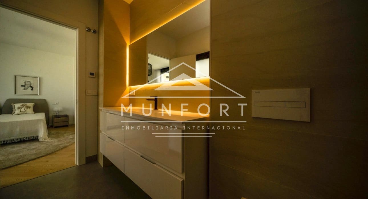 3 soveværelse Villa til salg i Finestrat med swimmingpool - € 870.000 (Ref: 9258049)