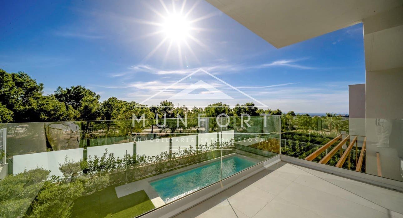 3 soveværelse Villa til salg i Finestrat med swimmingpool - € 870.000 (Ref: 9258049)