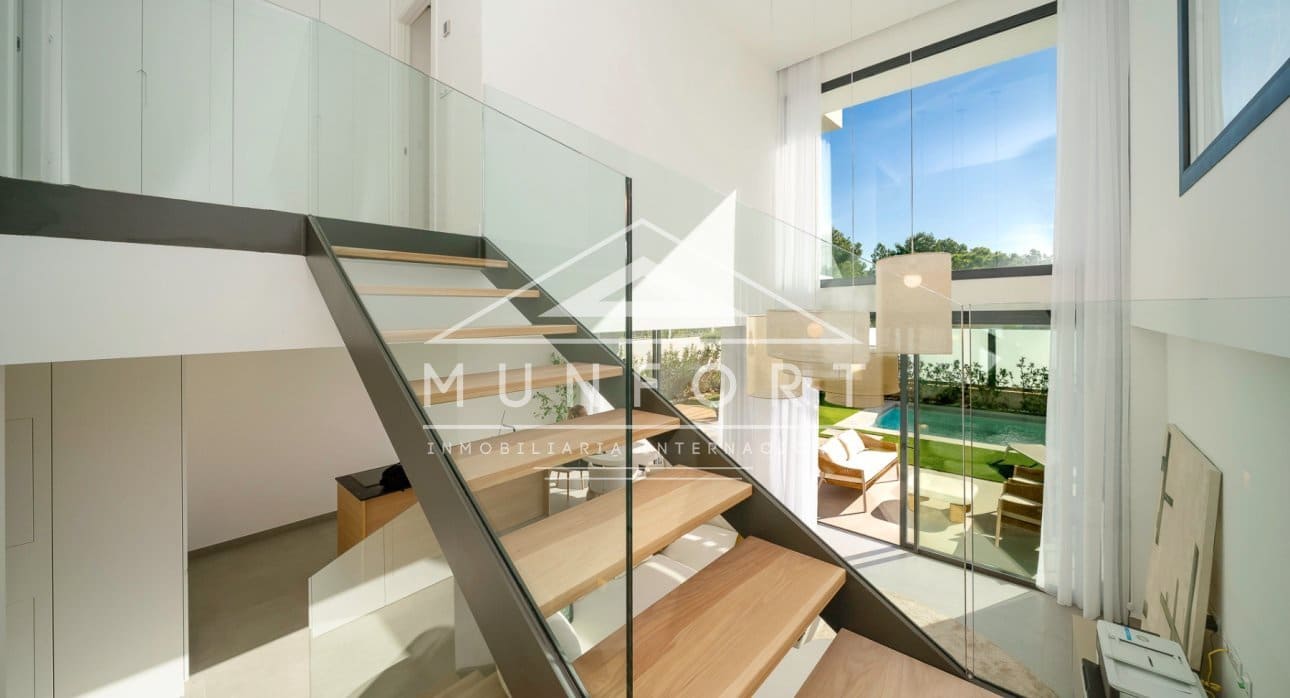 3 soveværelse Villa til salg i Finestrat med swimmingpool - € 870.000 (Ref: 9258049)