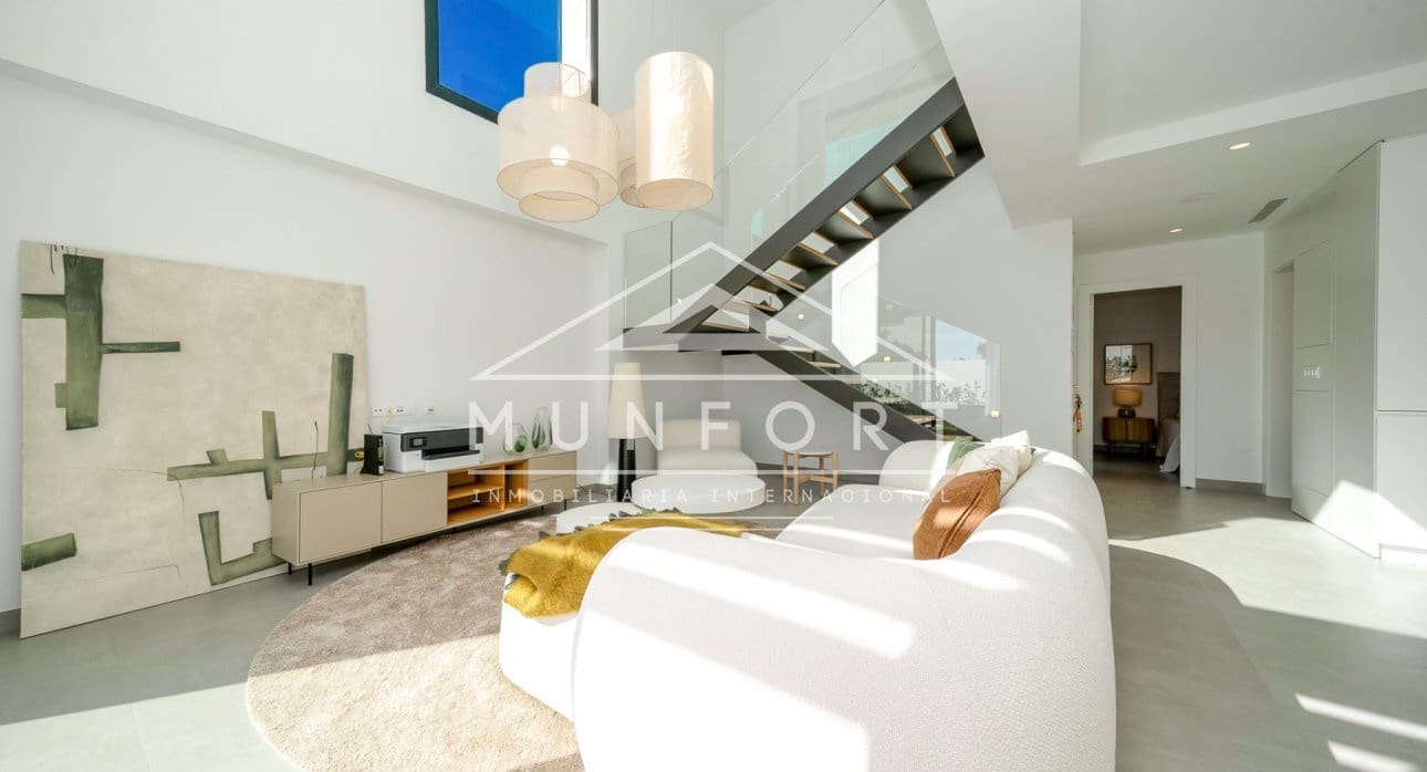 3 soveværelse Villa til salg i Finestrat med swimmingpool - € 870.000 (Ref: 9258049)