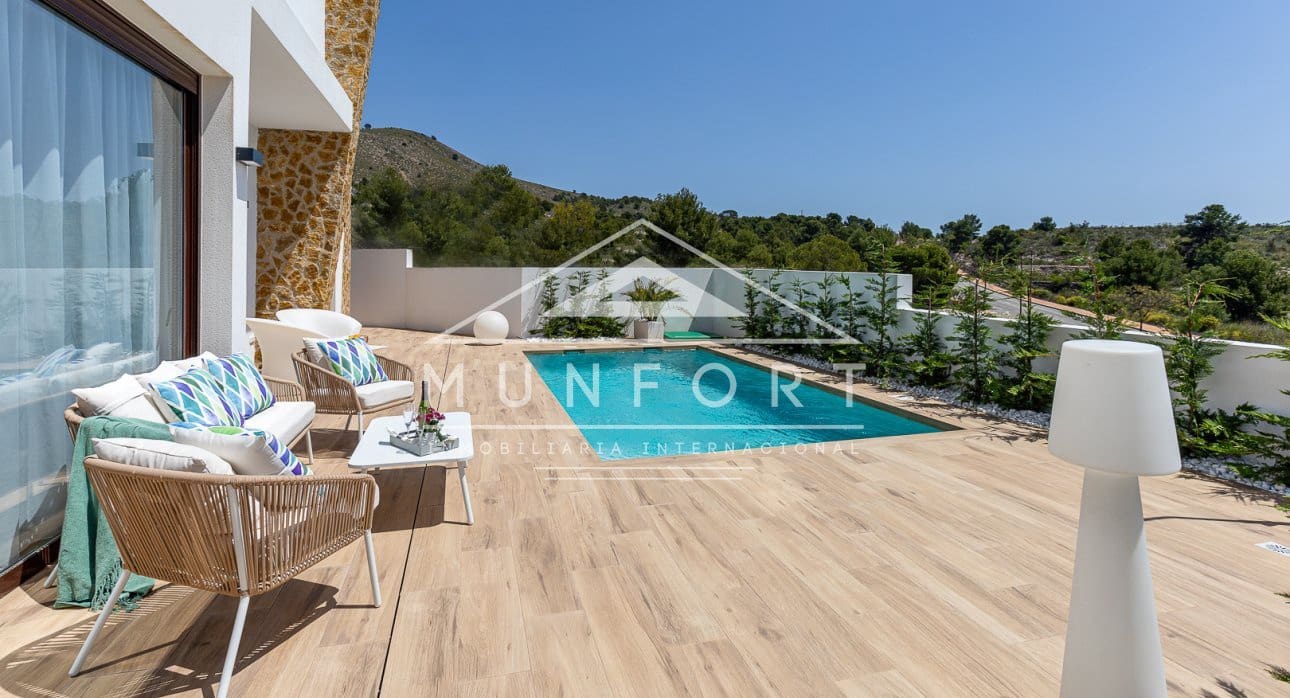 3 sovrum Villa till salu i Finestrat med pool - 650 000 € (Ref: 9258053)