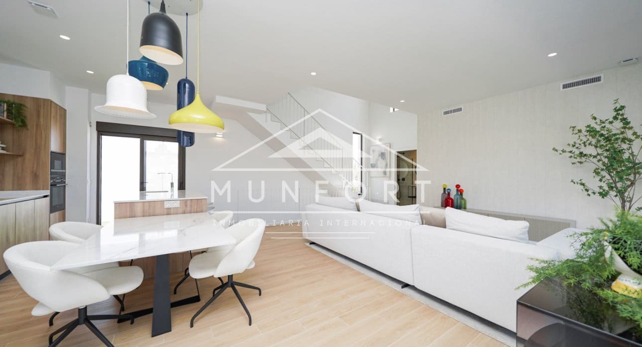 3 slaapkamer Villa te koop in Finestrat met zwembad - € 608.000 (Ref: 9258058)