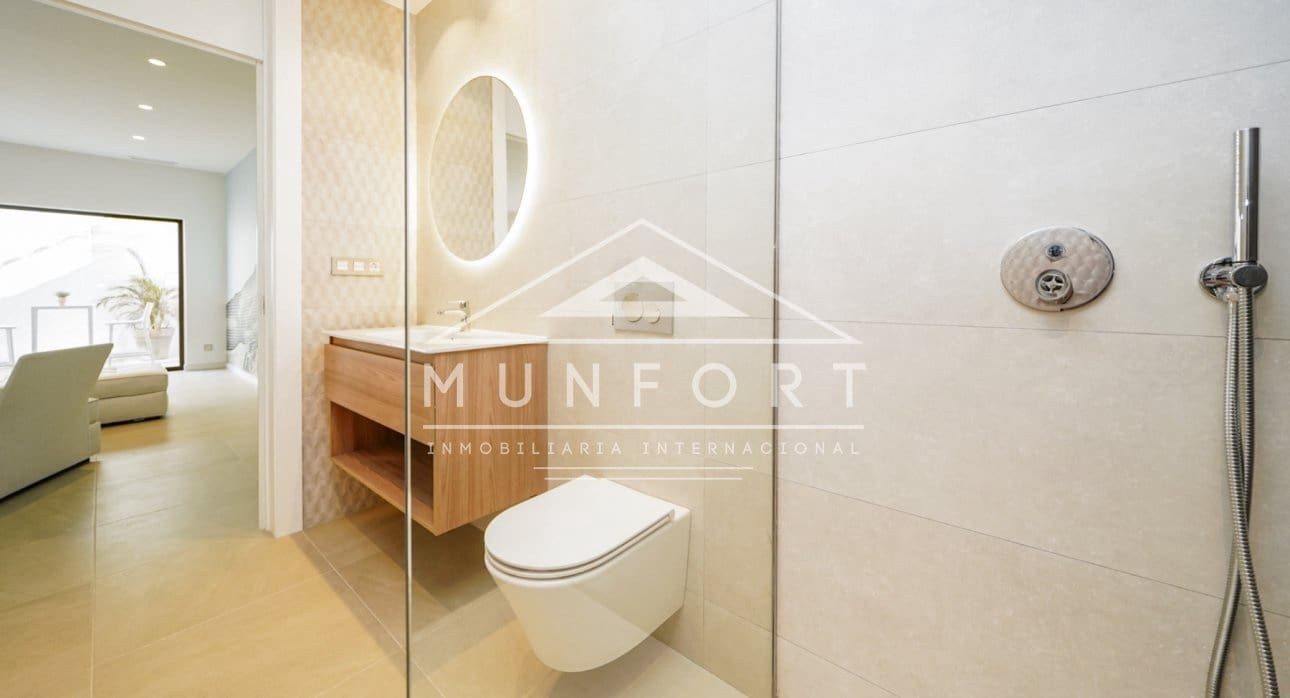 3 slaapkamer Villa te koop in Finestrat met zwembad - € 608.000 (Ref: 9258058)