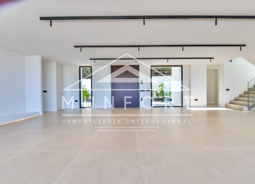 4 quarto Moradia para venda em Altea com piscina - 2 690 000 € (Ref: 9258061)