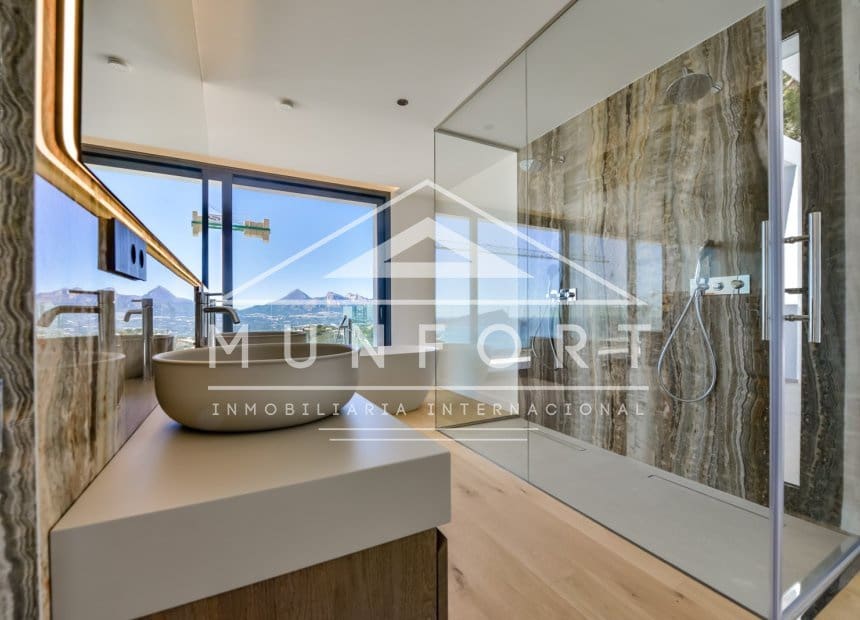 4 quarto Moradia para venda em Altea com piscina - 2 690 000 € (Ref: 9258061)