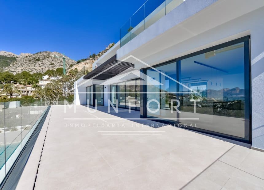 4 quarto Moradia para venda em Altea com piscina - 2 690 000 € (Ref: 9258061)