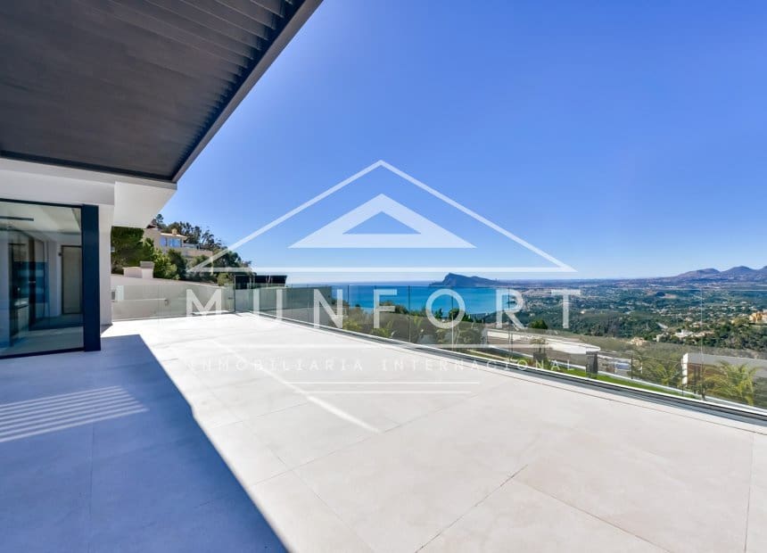 4 quarto Moradia para venda em Altea com piscina - 2 690 000 € (Ref: 9258061)