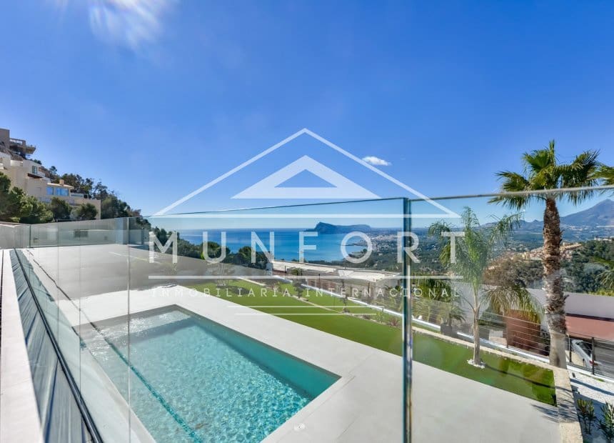 4 quarto Moradia para venda em Altea com piscina - 2 690 000 € (Ref: 9258061)