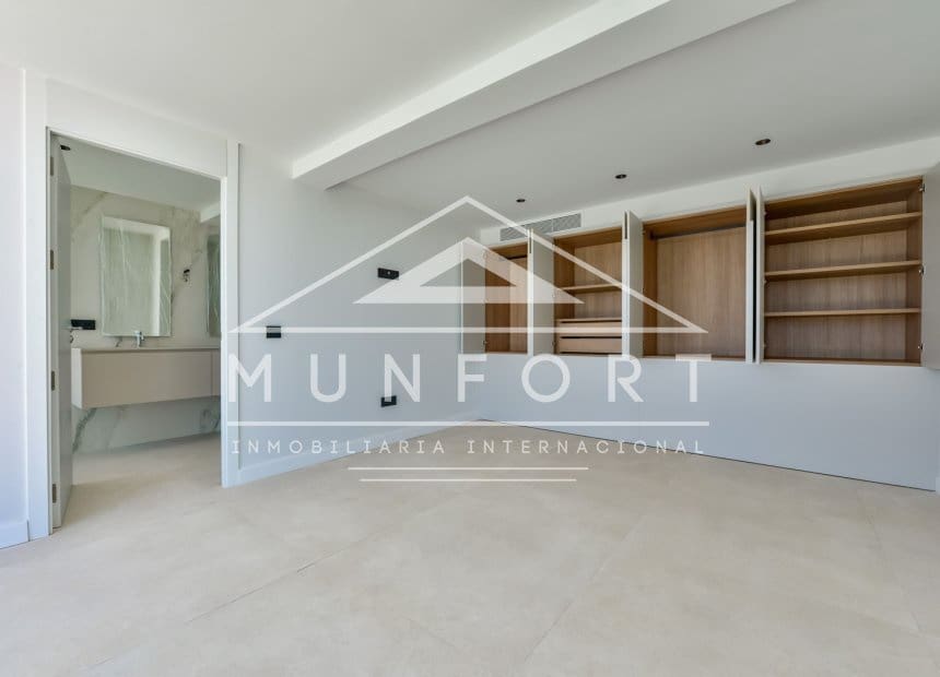 4 quarto Moradia para venda em Altea com piscina - 2 690 000 € (Ref: 9258061)