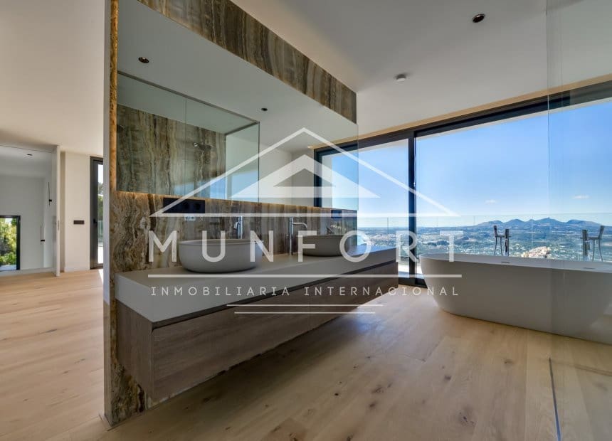 4 quarto Moradia para venda em Altea com piscina - 2 690 000 € (Ref: 9258061)