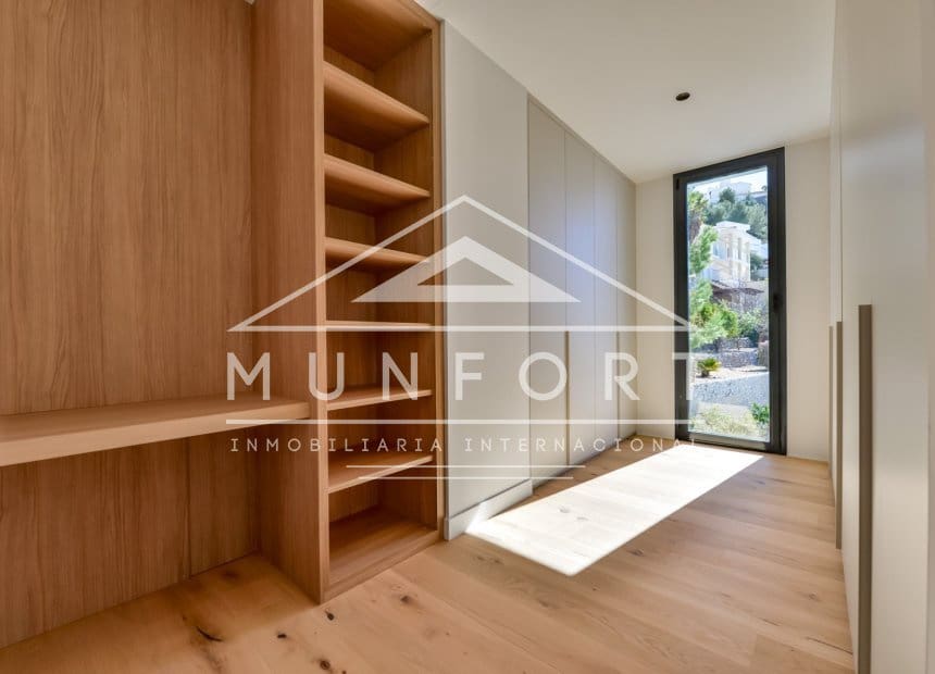 4 quarto Moradia para venda em Altea com piscina - 2 690 000 € (Ref: 9258061)