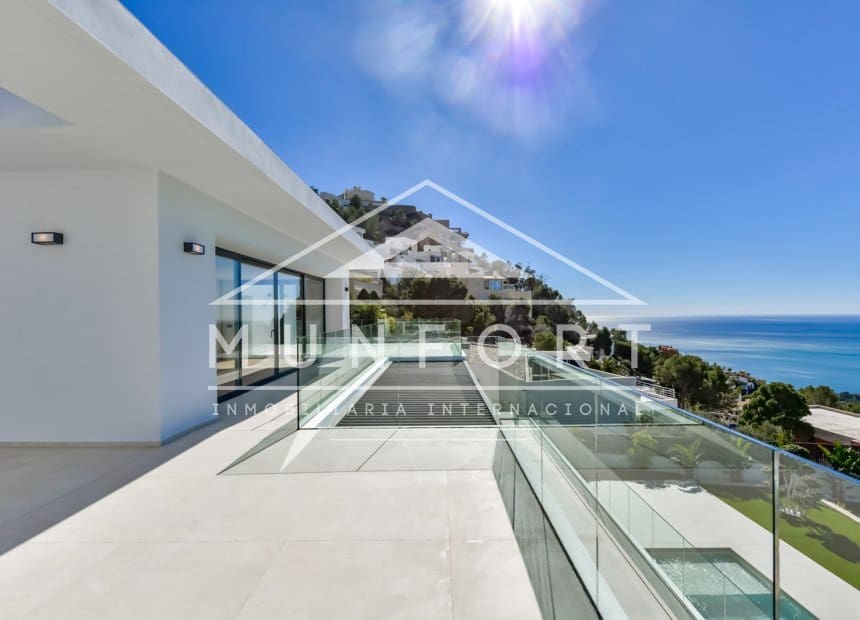 4 quarto Moradia para venda em Altea com piscina - 2 690 000 € (Ref: 9258061)