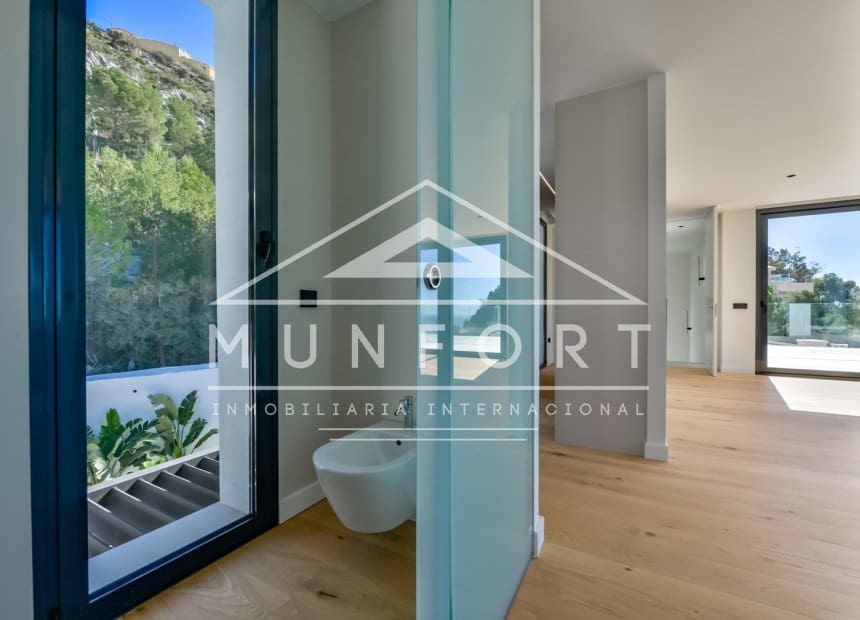 4 quarto Moradia para venda em Altea com piscina - 2 690 000 € (Ref: 9258061)