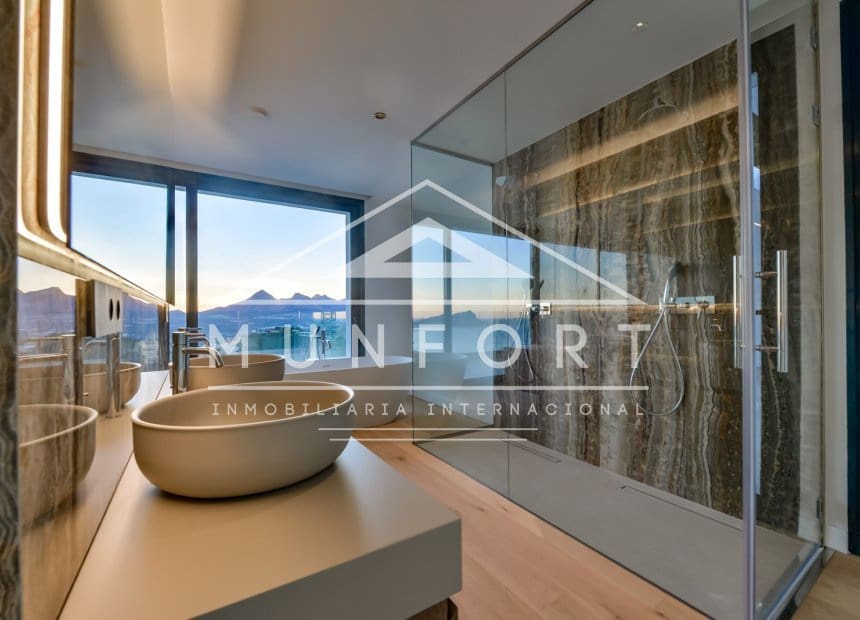4 quarto Moradia para venda em Altea com piscina - 2 690 000 € (Ref: 9258061)
