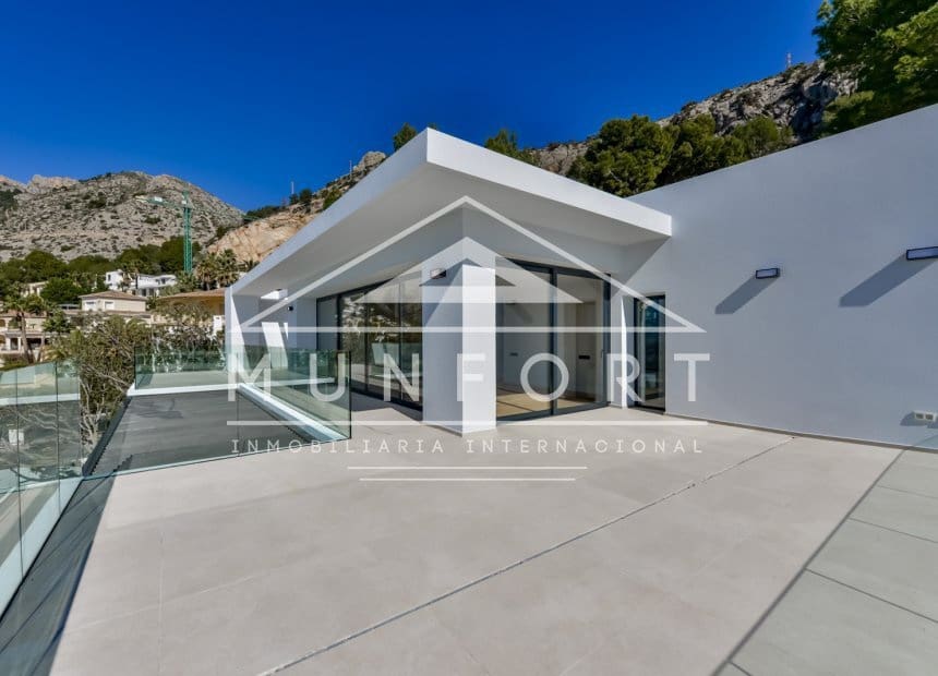 4 quarto Moradia para venda em Altea com piscina - 2 690 000 € (Ref: 9258061)